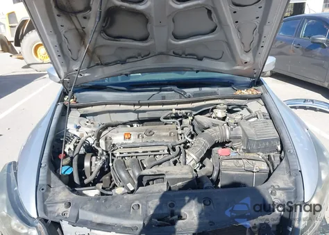 2011 Honda Accord 2.4 Se from USA, damaged, VIN 1HGCP2F67BA133093